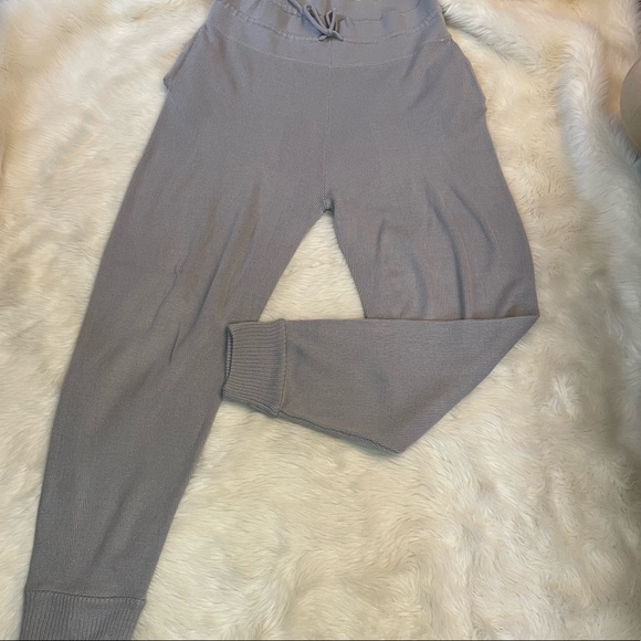 Nasty Gal Plus Size Off The Shoulder Loungewear Set - Picture 10 of 16